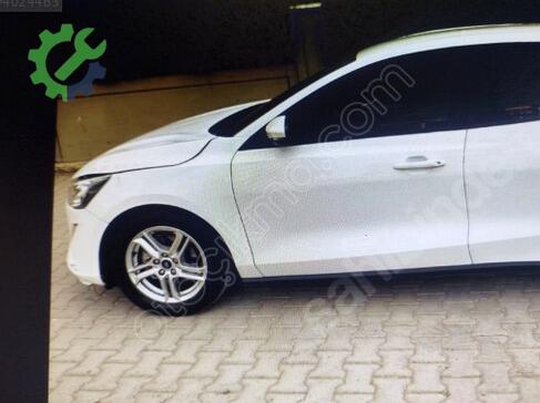 Ford Focus Sağ Ön Kapı çıkma parça