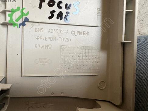 Ford Focus Trim BM51A24581A çıkma parça