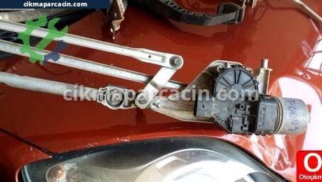 Ford Focus Silecek Motoru çıkma parça