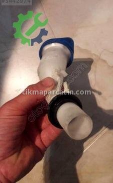 Ford Focus Cam Suyu Deposu çıkma parça