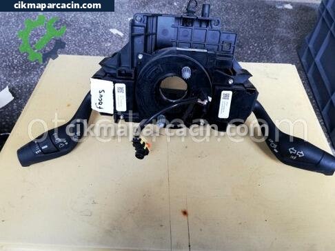 Ford Focus Silecek Kolu çıkma parça