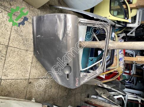 Ford Focus Sol Arka Kapı çıkma parça