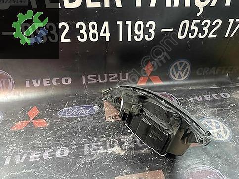 Ford Focus Sol Ön Far çıkma parça