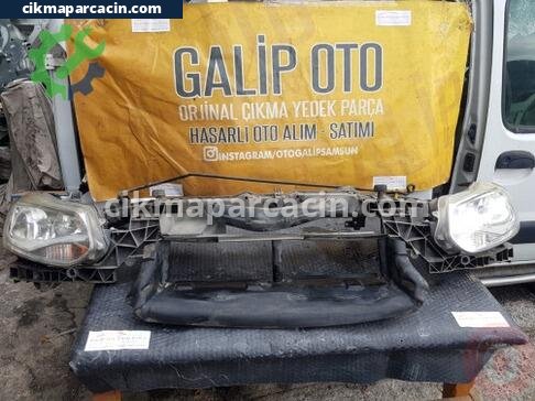 Ford Focus Sol Ön Far çıkma parça