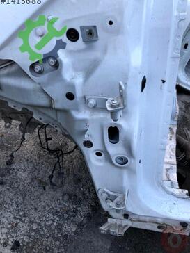 Ford Focus Kapı Menteşesi çıkma parça