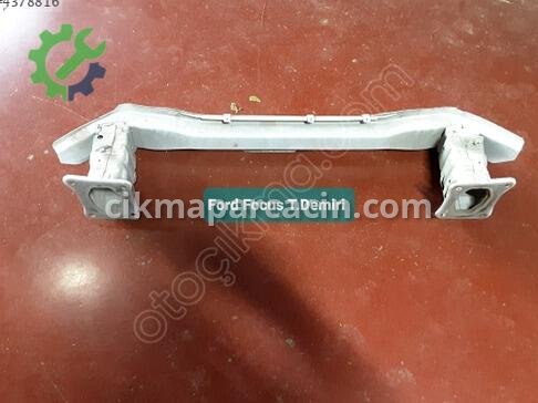 Ford Focus Tampon Demiri çıkma parça