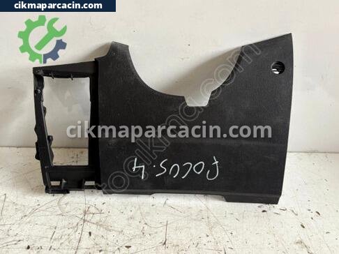 Ford Focus Torpido çıkma parça
