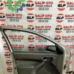 Ford Fovus MK1 Sol Ön Cam Krikosu Hatasız Orjinal Çıkma