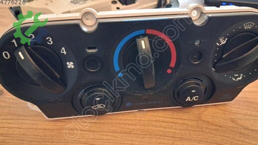 Ford Fusion Klima Kontrol Paneli çıkma parça
