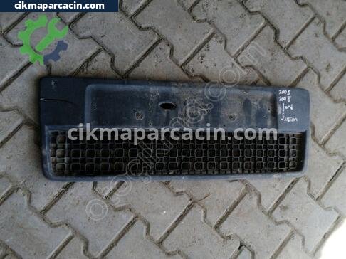 Ford Fusion Ön Panjur çıkma parça