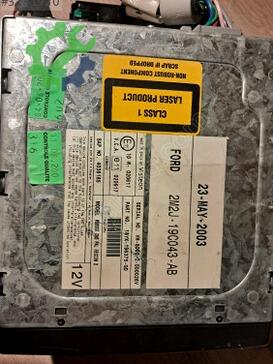 Ford Galaxy Cd Changer 2M2J- çıkma parça