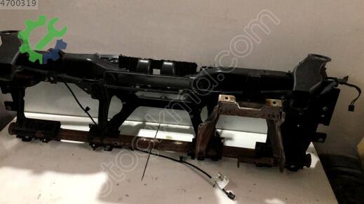 Ford Kuga Torpido çıkma parça