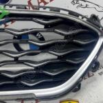Ford kuga ön panjur kuga çıkma yedek parça