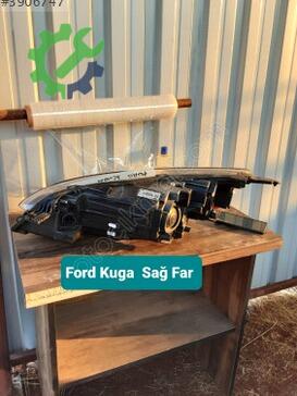 Ford Kuga Sağ Ön Far çıkma parça