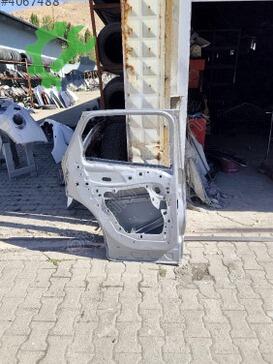 Ford Kuga Sol Arka Kapı çıkma parça
