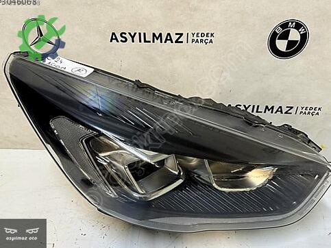 Ford Kuga Sağ Ön Far çıkma parça