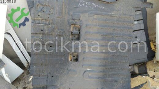 Ford Tourneo Courier Arka Bagaj çıkma parça