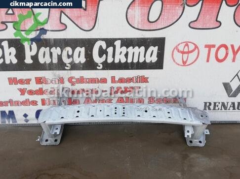 Ford Tourneo Courier Ön Tampon Demiri çıkma parça