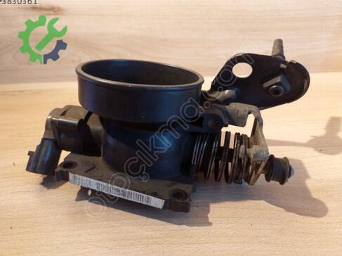 Ford Mondeo Gaz Kelebeği çıkma parça