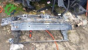 Ford Mondeo Orijinal Çıkma Ön Tampon Demiri