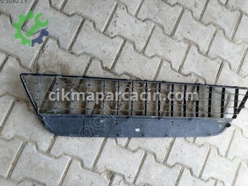 Ford Mondeo Ön Panjur çıkma parça
