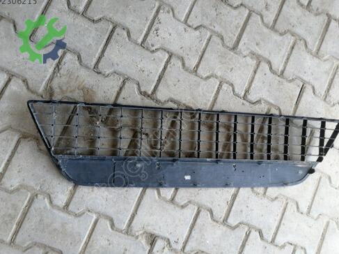 Ford Mondeo Ön Panjur çıkma parça