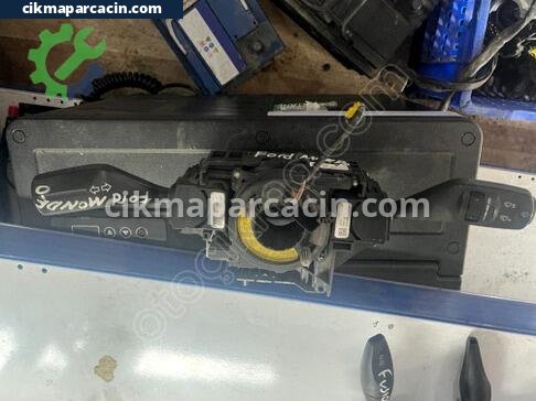 Ford Mondeo Silecek Kolu çıkma parça