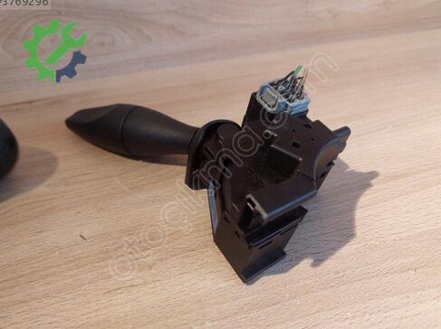 Ford Mondeo Sinyal Kolu 1S7T çıkma parça