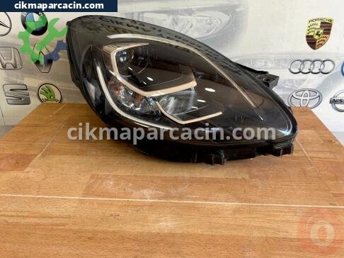 Ford Puma Sağ Ön Far çıkma parça
