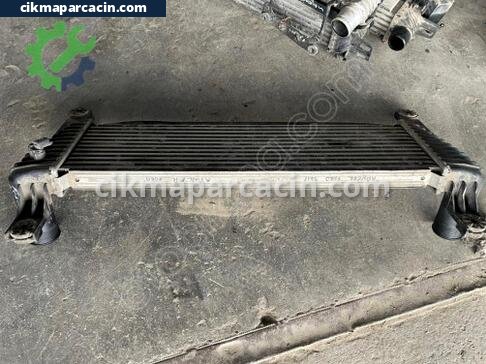 Ford Ranger Intercooler Radyatörü çıkma parça