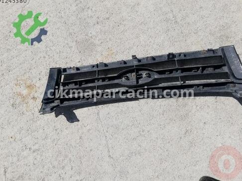 Ford Ranger Ön Panjur çıkma parça