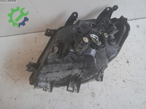 Ford Ranger Sağ Ön Far çıkma parça