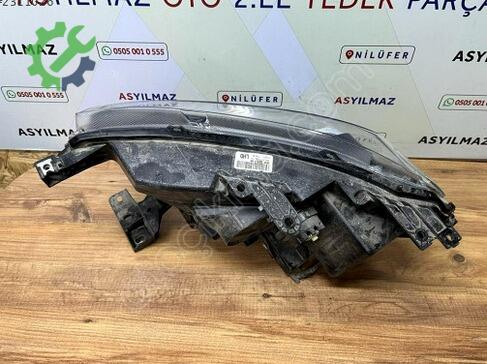 Ford Ranger LED Far JB3B13E014BA çıkma parça