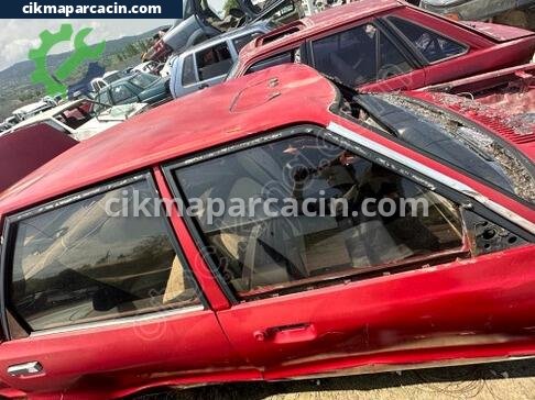 Ford Taunus Tavan çıkma parça