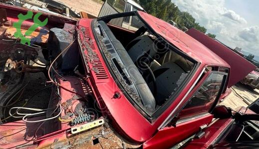 Ford Taunus Tavan çıkma parça