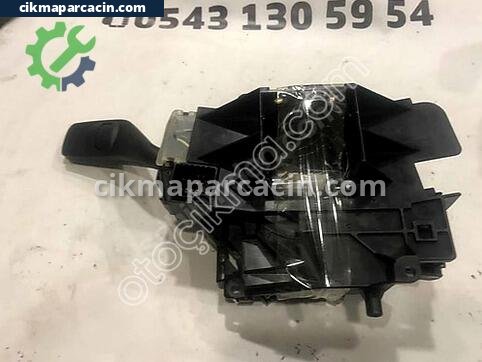 Ford Tourneo Connect Silecek Kolu çıkma parça