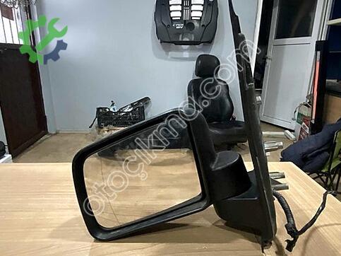 Ford Tourneo Connect Ayna çıkma parça