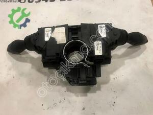 Ford Tourneo Courier İçin Çıkma Sinyal Kolu