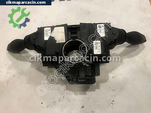Ford Tourneo Courier Sinyal Kolu çıkma parça