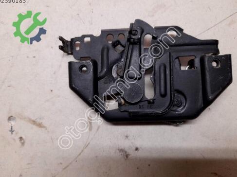 Ford Tourneo Courier Kaput Kilidi çıkma parça