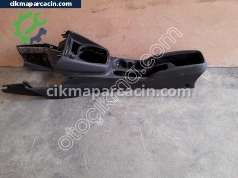 Ford Tourneo Courier Orta Konsol çıkma parça