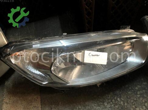 Ford Tourneo Courier Sağ Ön Far çıkma parça