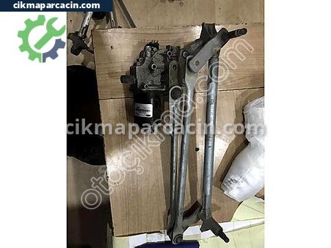 Ford Tourneo Courier Ön Silecek Motoru çıkma parça