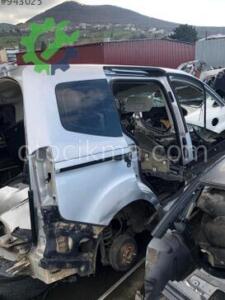 Ford Tourneo Courier Sağ Arka Çamurluk Gri hatasız orjinal
