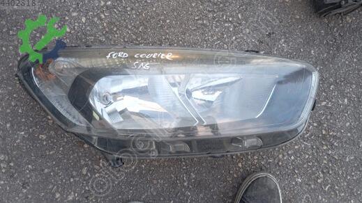 Ford Tourneo Courier Sağ Ön Far çıkma parça