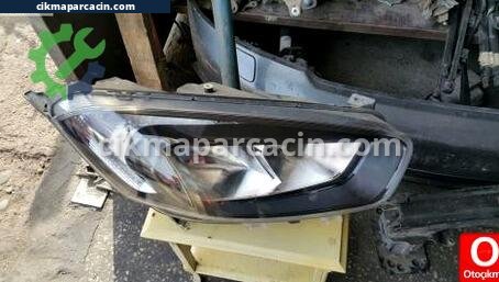 Ford Tourneo Courier Sağ Ön Far çıkma parça