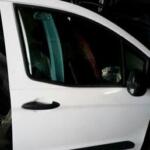 Ford Tourneo courier sağ ön kapı bandı orjinal çıkma