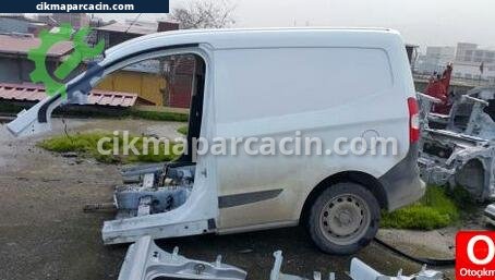 Ford Tourneo Courier Sol Arka Çamurluk çıkma parça