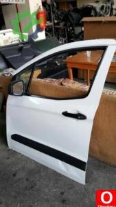 Ford Tourneo courier sol ön kapı dolu orjinal çıkma