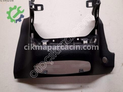 Ford Tourneo Courier Torpido çıkma parça